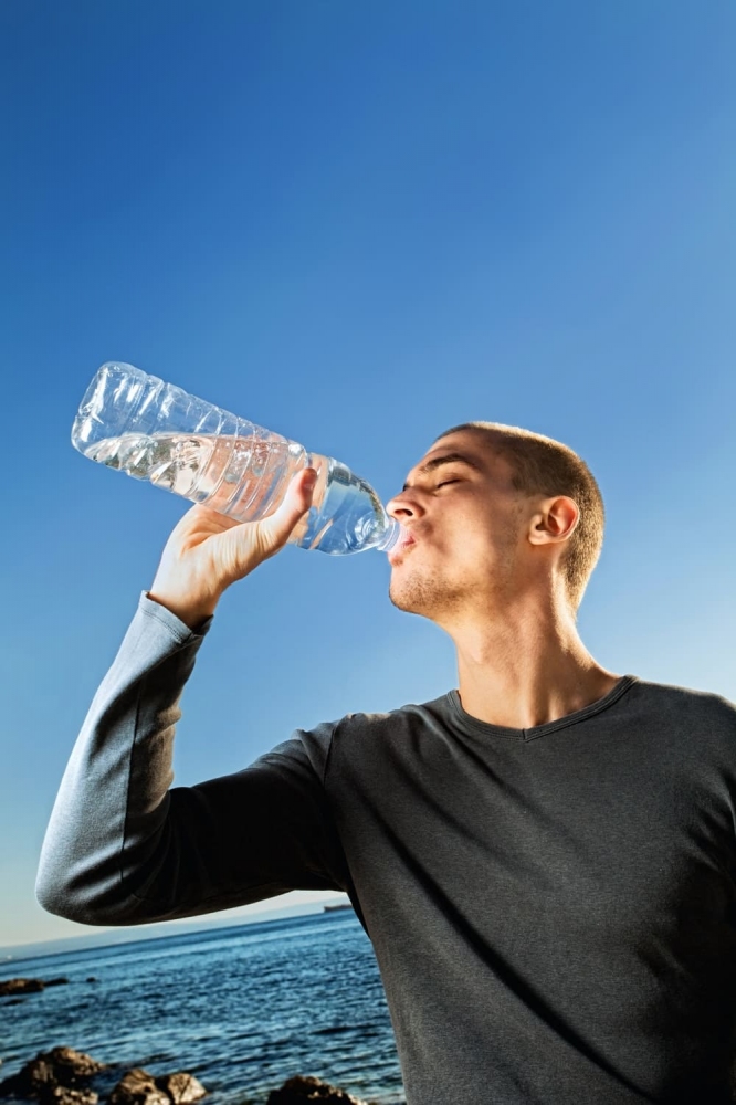 Como melhorar o seu consumo de água